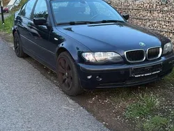 Andere außenfarben Gebraucht 2003 BMW 318 Limousine | 1.100 € (Superpreis)
