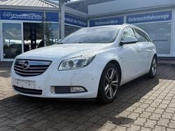 Weiß Gebraucht 2012 Opel Insignia Sport Kombi | 3.500 € (Guter Preis)