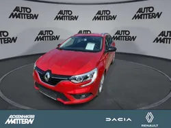 Dezirrot (metallic) Gebraucht 2020 Renault Mégane GrandTour Kombi | 15.990 € (Fairer Preis)