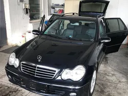 Schwarz Gebraucht 2007 Mercedes C220 Avantgarde Kombi | 4.500 € (Superpreis)