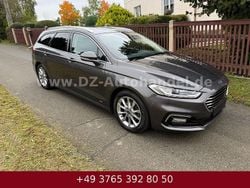 Grau Gebraucht 2020 Ford Mondeo Titanium Limousine | 10.690 € (Superpreis)