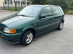 Grün Gebraucht 1998 VW Polo Kleinwagen | 450 € (Guter Preis)