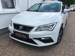 Weiß Gebraucht 2019 Seat Leon Beats Limousine | 13.800 € (Fairer Preis)
