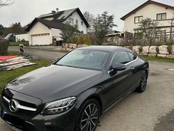 Grau Gebraucht 2020 Mercedes C200 Coupé | 28.999 € (Etwas zu teuer)