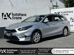Silber Neu 2024 Kia Ceed Vision Limousine | 28.990 € (Fairer Preis)