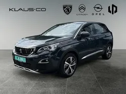 Weiß Gebraucht 2017 Peugeot 5008 Allure Van / Kleinbus | 17.475 € (Guter Preis)