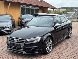 Pantherschwarz kristall Gebraucht 2016 Audi S3 Sport Limousine | 28.800 € (Etwas zu teuer)