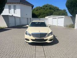 Beige Gebraucht 2014 Mercedes E200 Kombi | 4.490 €