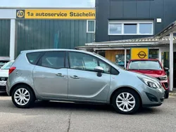 Silber Gebraucht 2010 Opel Meriva Innovation Van / Kleinbus | 9.580 € (Etwas zu teuer)