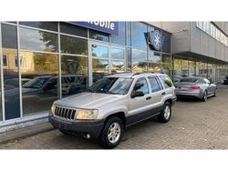 Silbermetallic (metallic) Gebraucht 2005 Jeep Grand Cherokee SUV | 4.990 €
