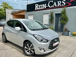 Silber Gebraucht 2017 Hyundai ix20 Van / Kleinbus | 12.990 € (Etwas zu teuer)