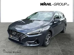 Grau Gebraucht 2024 Hyundai i30 Select Kombi | 20.780 € (Fairer Preis)