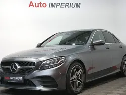 Grau Gebraucht 2021 Mercedes C220 AMG line Limousine | 31.990 € (Teuer)