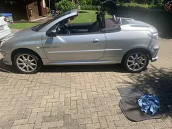 Silber Gebraucht 2005 Peugeot 206 CC Quiksilver Cabrio | 2.900 € (Fairer Preis)