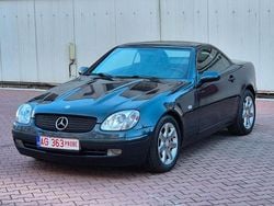 Schwarz Gebraucht 1997 Mercedes SLK200 Cabrio | 3.499 € (Fairer Preis)