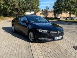 Schwarz Gebraucht 2018 Opel Insignia Sport Limousine | 12.800 € (Fairer Preis)