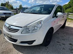 Weiß Gebraucht 2010 Opel Corsa Selection Kleinwagen | 590 € (Superpreis)