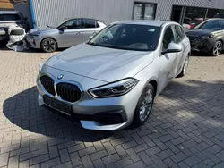Silber Gebraucht 2021 BMW 118 Kleinwagen | 18.490 € (Fairer Preis)