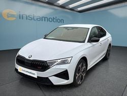 Weiß Neu 2025 Skoda Octavia RS Limousine | 45.849 € (Teuer)