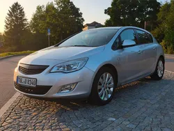 Silber Gebraucht 2010 Opel Astra Sport Limousine | 3.900 € (Fairer Preis)