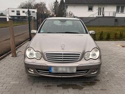 Silber Gebraucht 2004 Mercedes C320 Kombi | 2.000 € (Superpreis)