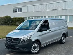 Brillantsilber metallic Gebraucht 2020 Mercedes Vito Van / Kleinbus | 25.930 € (Etwas zu teuer)
