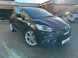 Schwarz Gebraucht 2019 Renault Scénic IV Zen Van / Kleinbus | 13.990 € (Teuer)