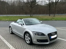 Grau Gebraucht 2008 Audi TT Roadster Sport Cabrio | 8.000 € (Fairer Preis)