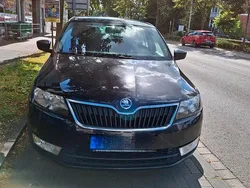 Gebraucht 2014 Skoda Rapid Kombi | 7.600 €