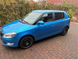 Blau Gebraucht 2013 Skoda Fabia Active Limousine | 2.400 € (Guter Preis)