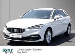 Candy weiss Gebraucht 2022 Seat Leon ST Style Kombi | 20.980 € (Fairer Preis)