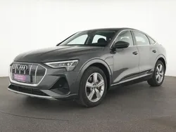 Daytonagrau perleffekt Gebraucht 2022 Audi e-tron Sportback S-Line SUV | 33.175 € (Guter Preis)