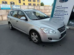 Grau Gebraucht 2009 Kia Ceed Sportswagon EX Kombi | 2.500 € (Superpreis)
