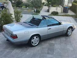 Silber Gebraucht 1996 Mercedes E320 Edition Cabrio | 31.900 €