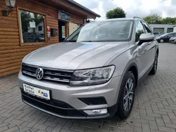 Silber Gebraucht 2016 VW Tiguan Comfortline SUV | 17.990 € (Fairer Preis)