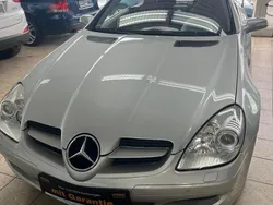 Silber Gebraucht 2006 Mercedes SLK200 Cabrio | 10.990 € (Fairer Preis)