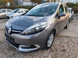 Grau Gebraucht 2013 Renault Scénic III Initiale Paris Van / Kleinbus | 6.790 € (Guter Preis)