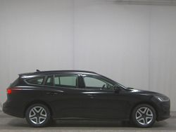 Schwarz Gebraucht 2022 Ford Focus Cool & Connect Kombi | 12.280 € (Superpreis)
