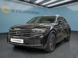 Schwarz Gebraucht 2023 VW Touareg SUV | 66.549 € (Guter Preis)