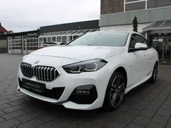 Weiß Gebraucht 2024 BMW 218 M Sport Coupé | 33.400 € (Fairer Preis)