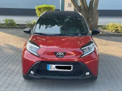 Rot Gebraucht 2024 Toyota Aygo Kleinwagen | 17.900 € (Fairer Preis)