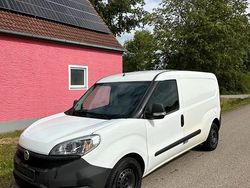 Weiß Gebraucht 2016 Fiat Doblò Van / Kleinbus | 3.700 € (Teuer)