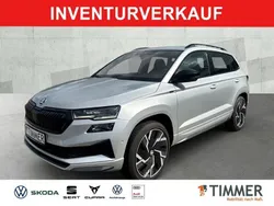 Silber Gebraucht 2022 Skoda Karoq SportLine SUV | 30.490 € (Fairer Preis)