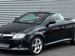 Schwarz Gebraucht 2005 Opel Tigra Cosmo Cabrio | 3.300 € (Etwas zu teuer)