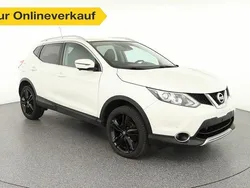 Weiß Gebraucht 2017 Nissan Qashqai Black Edition SUV | 13.960 € (Guter Preis)