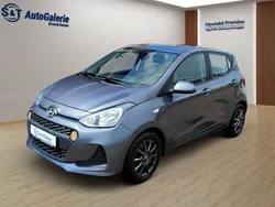 Grau Gebraucht 2019 Hyundai i10 Trend Kleinwagen | 9.990 € (Guter Preis)