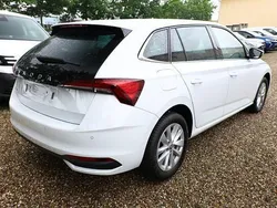 Moon weiß perleffekt moon weiß perleffekt Neu 2025 Skoda Scala Selection Kleinwagen | 23.322 € (Guter Preis)