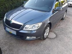 Grau Gebraucht 2012 Skoda Octavia Kombi | 3.200 €