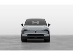 Grau Gebraucht 2024 Volvo EX30 Plus SUV | 34.970 € (Fairer Preis)