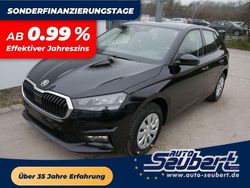 Blackmagic perleffekt Neu 2025 Skoda Fabia Selection Limousine | 18.990 € (Guter Preis)